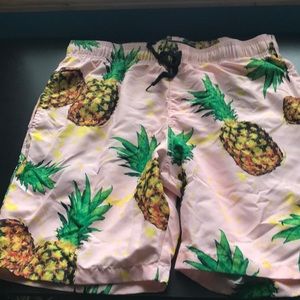 Men’s Large Carbon Shorts